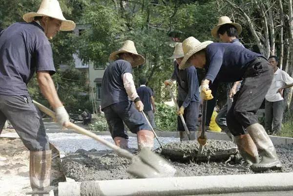 农村基建启幕 规模或超四万亿