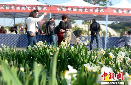 福建漳州举办“非遗圩日”