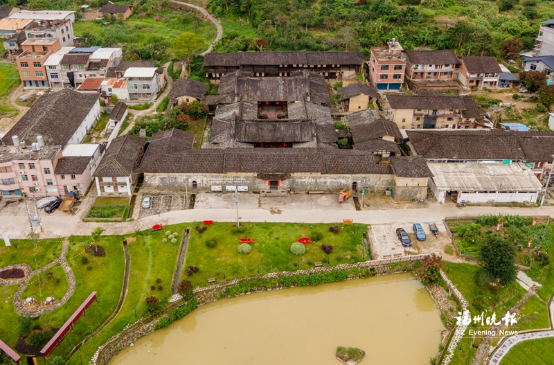 福建晚报1.jpg