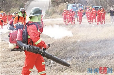 森林防灭火实战演练：绷紧安全弦 防患于未“燃”