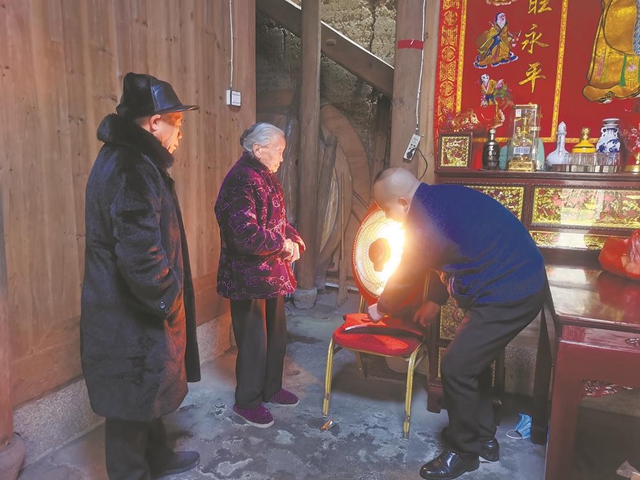 福建各地多举措应对低温雨雪冰冻灾害