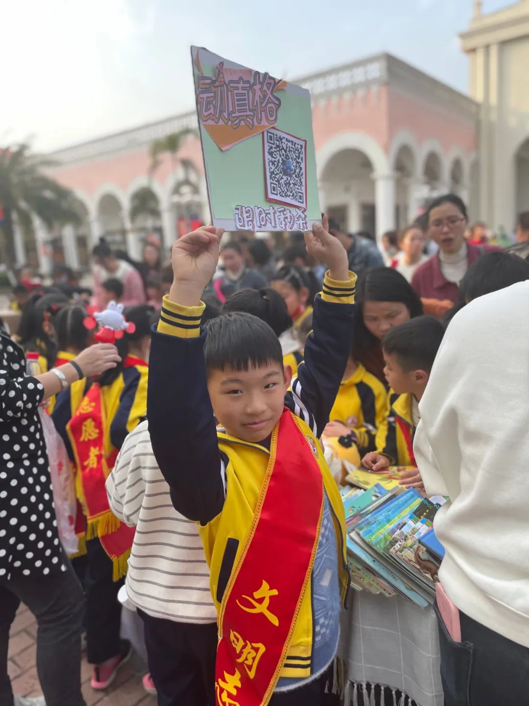 连江这样的“雷锋式”好少年，爱了爱了！