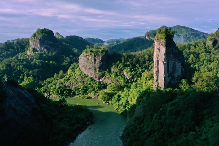 “双遗产”名山在中国——武夷山